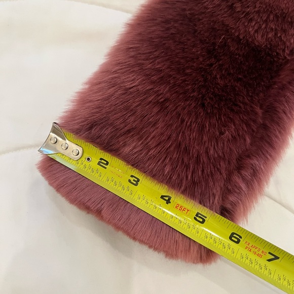 Aritzia Babaton Magenta Crop Faux Fur Jacket - Picture 13 of 15